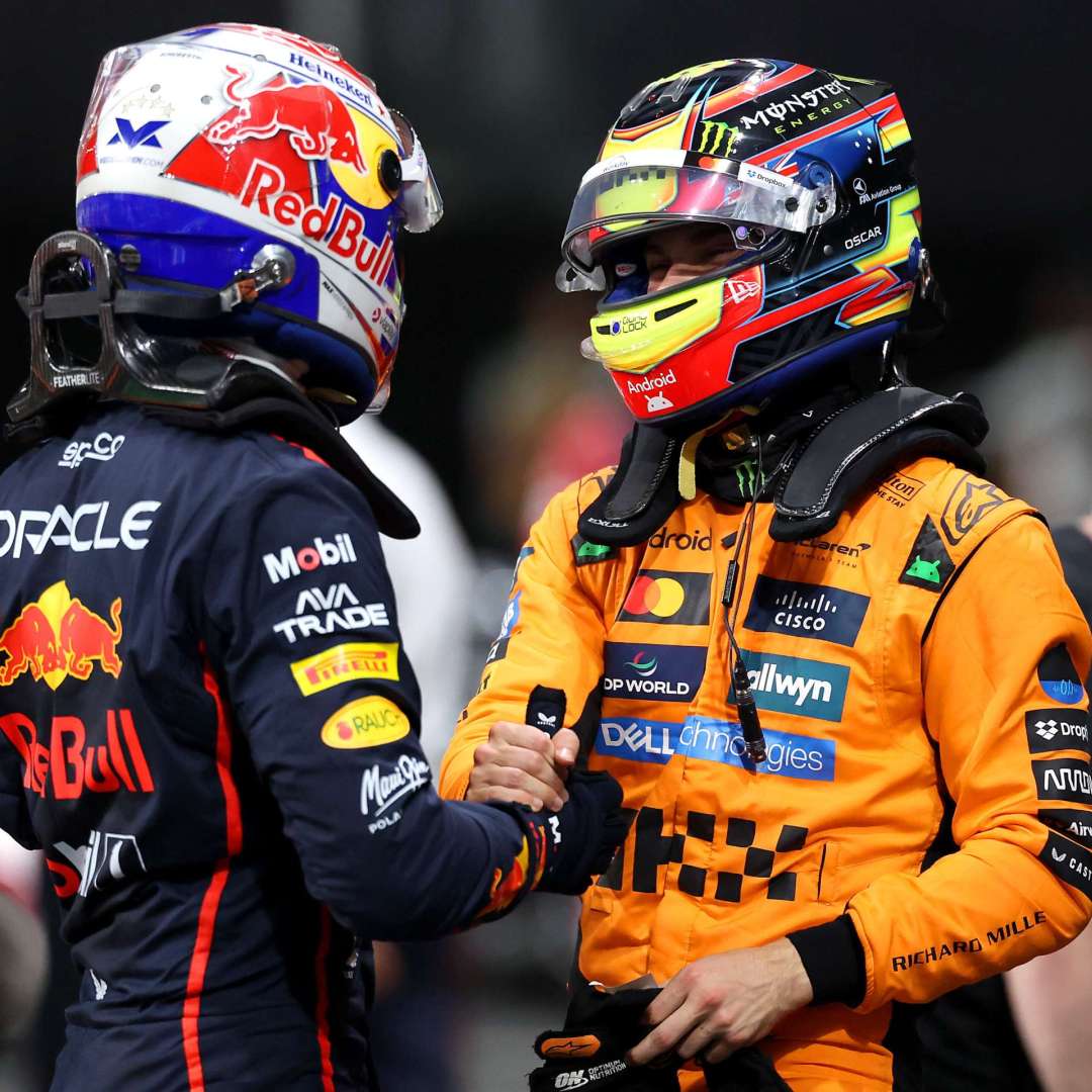 Verstappen steals pole from Piastri by 0.010s!