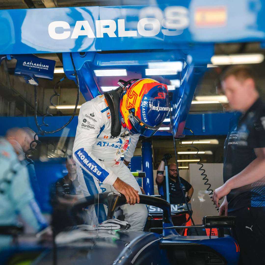 FIA backtracks on Sainz penalty blunder